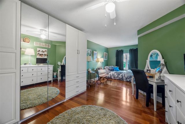 3141 Annandale Dr, Collier Twp, PA 15142