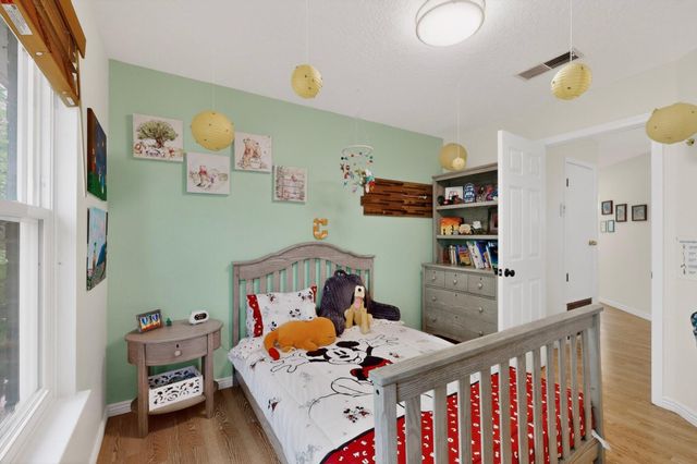 8016 Fallbrook Place NW, Albuquerque, NM 87120