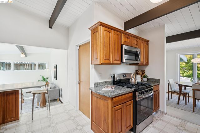 7811 Potrero Ave, El Cerrito, CA 94530