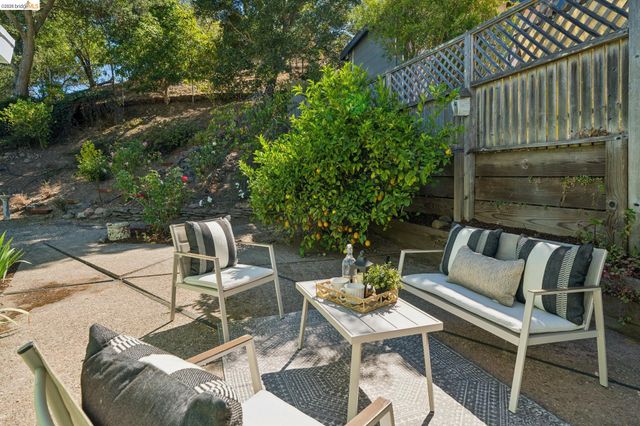 7811 Potrero Ave, El Cerrito, CA 94530