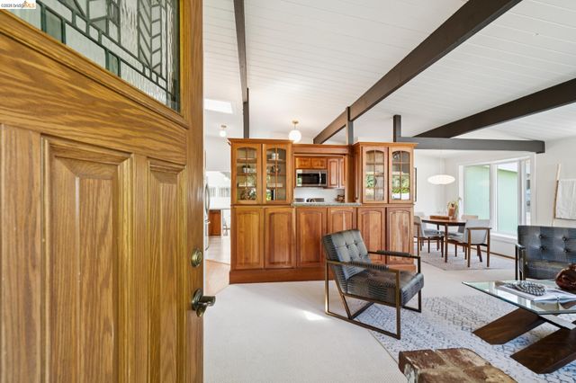 7811 Potrero Ave, El Cerrito, CA 94530