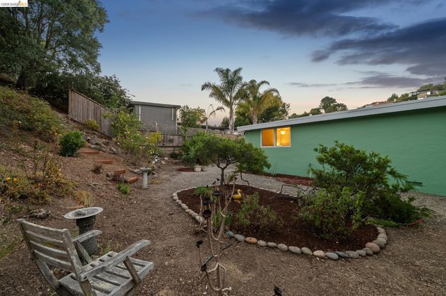 7811 Potrero Ave, El Cerrito, CA 94530