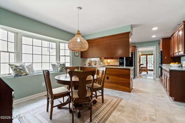 915 Chadwick Shores Drive, Sneads Ferry, NC 28460