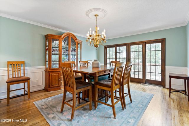 915 Chadwick Shores Drive, Sneads Ferry, NC 28460
