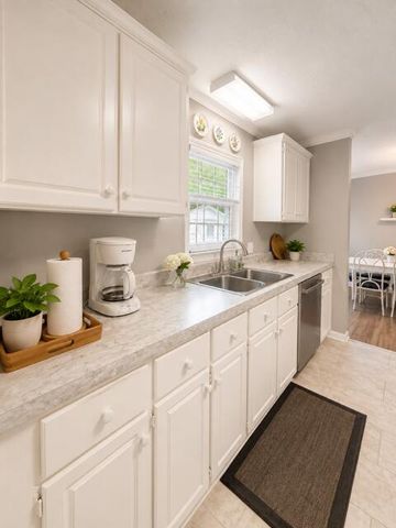 1301 Mill Creek Drive, Manning, SC 29102