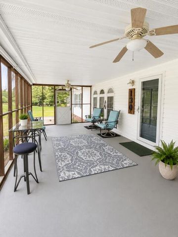 1301 Mill Creek Drive, Manning, SC 29102