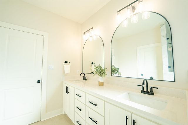 608 Corondelet Lane, Maumelle, AR 72113