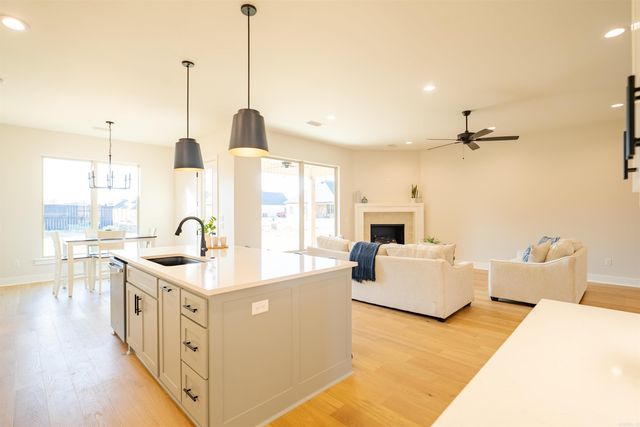 608 Corondelet Lane, Maumelle, AR 72113