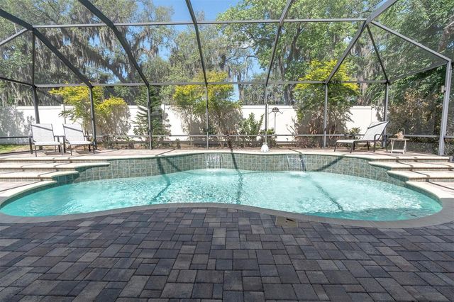 1212 LOREA LANE, Brandon, FL 33511