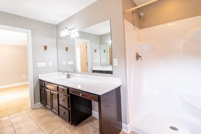 868 Arlington Ridge Rd, Erin, TN 37061