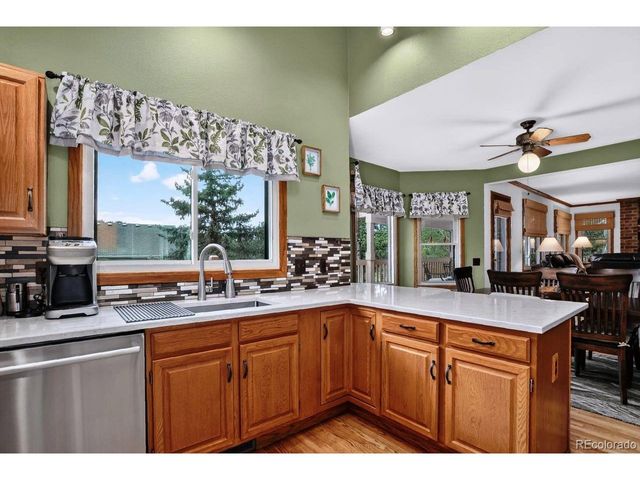 25856 Buffalo Ln, Golden, CO 80401