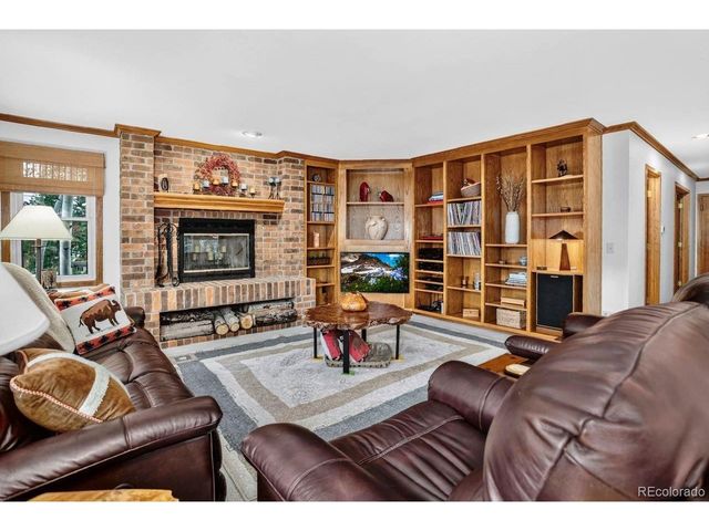 25856 Buffalo Ln, Golden, CO 80401