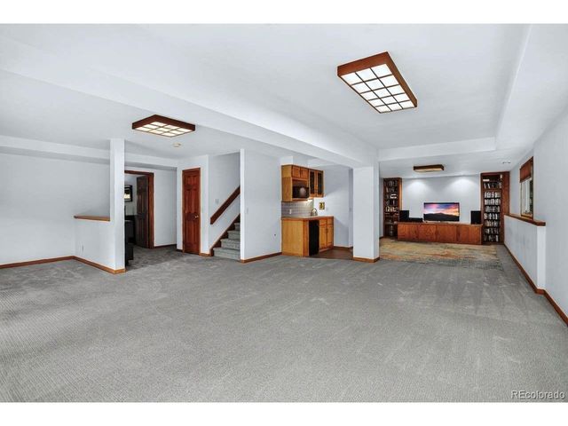 25856 Buffalo Ln, Golden, CO 80401