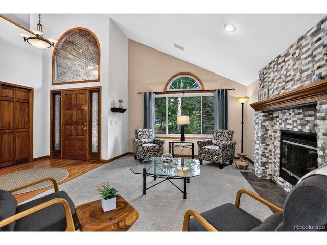 25856 Buffalo Ln, Golden, CO 80401