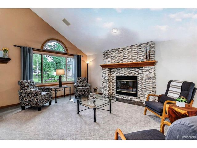 25856 Buffalo Ln, Golden, CO 80401
