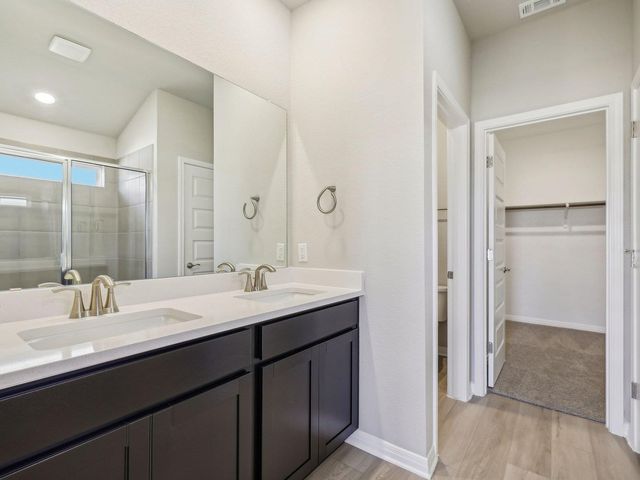 5012 Stockton LN, Del Valle, TX 78617