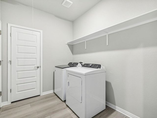 5012 Stockton LN, Del Valle, TX 78617