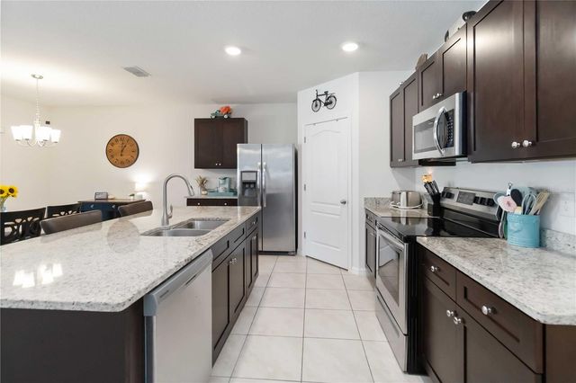 4022 SILVERSTREAM TERRACE, Sanford, FL 32771