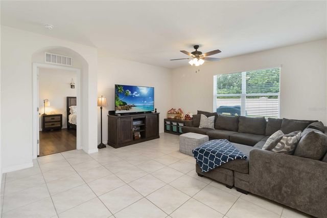 4022 SILVERSTREAM TERRACE, Sanford, FL 32771