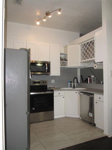 8888 Benning Drive 293, Houston, TX 77031