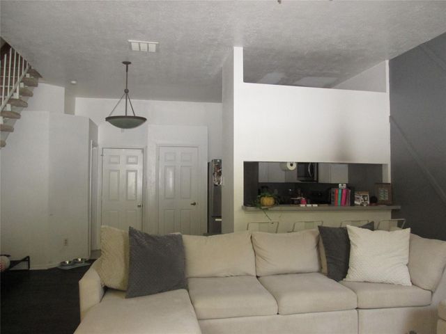 8888 Benning Drive 293, Houston, TX 77031