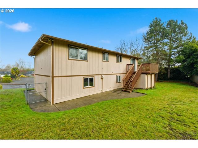 7403 Ne 70TH Ct, Vancouver, WA 98661
