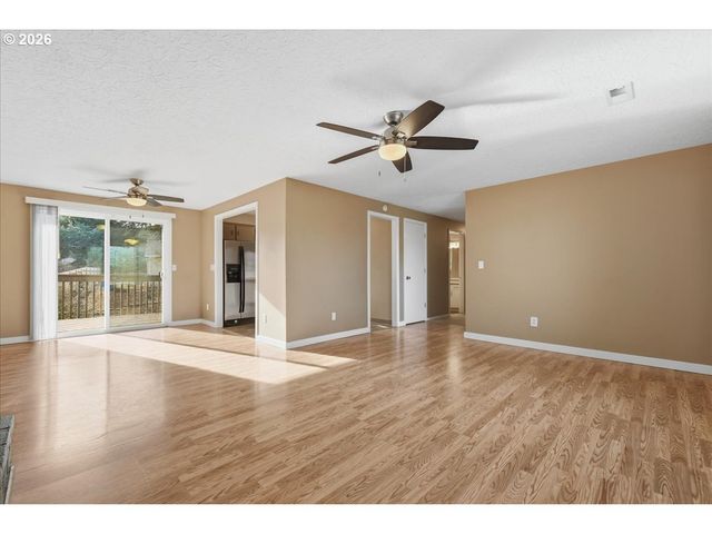 7403 Ne 70TH Ct, Vancouver, WA 98661