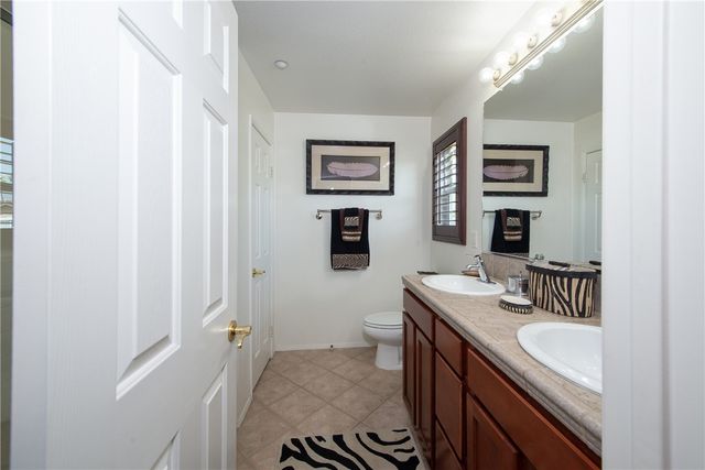 7353 Ellena W 52, Rancho Cucamonga, CA 91730