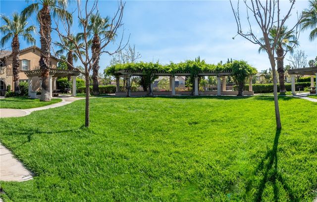 7353 Ellena W 52, Rancho Cucamonga, CA 91730