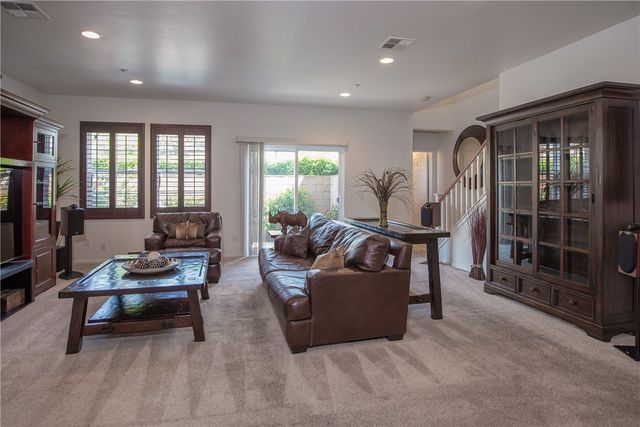 7353 Ellena W 52, Rancho Cucamonga, CA 91730