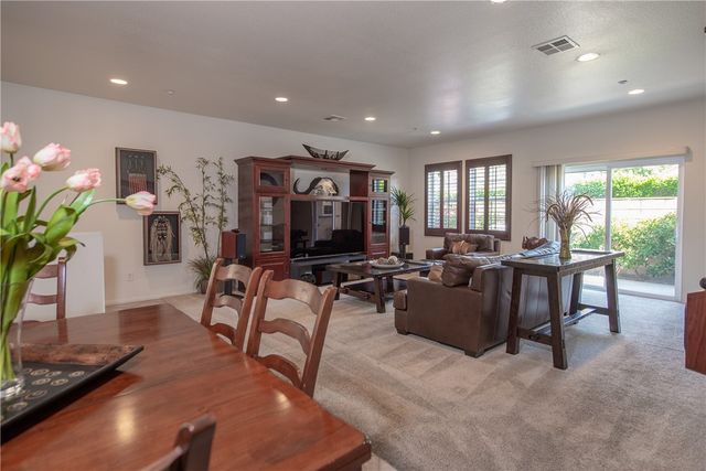 7353 Ellena W 52, Rancho Cucamonga, CA 91730