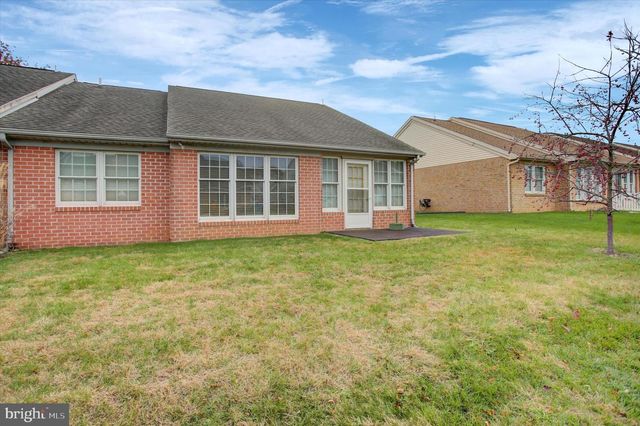 19 SANIBEL LANE, Chambersburg, PA 17201