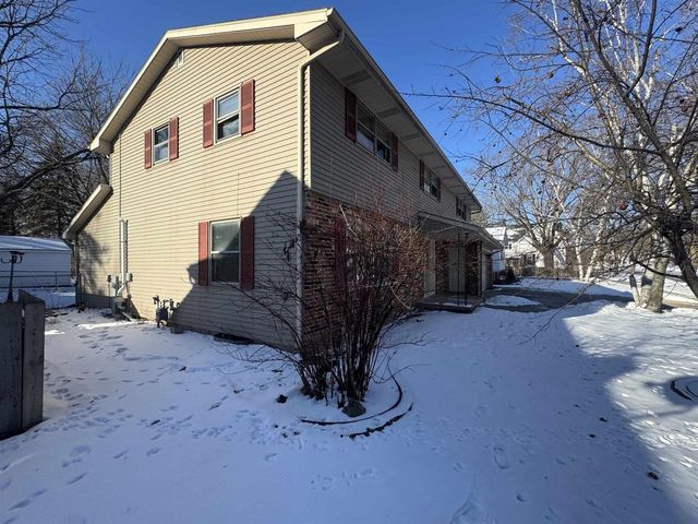 816 RIDGEWAY BOULEVARD, De Pere, WI 54115