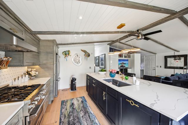 242 Meadowlark Lane A, Sandwich, IL 60548