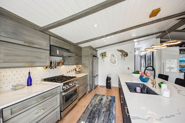 242 Meadowlark Lane A, Sandwich, IL 60548