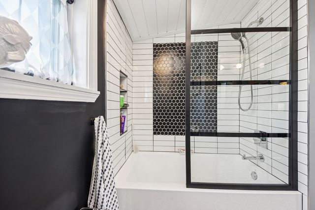 242 Meadowlark Lane A, Sandwich, IL 60548