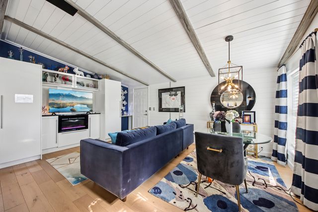 242 Meadowlark Lane A, Sandwich, IL 60548