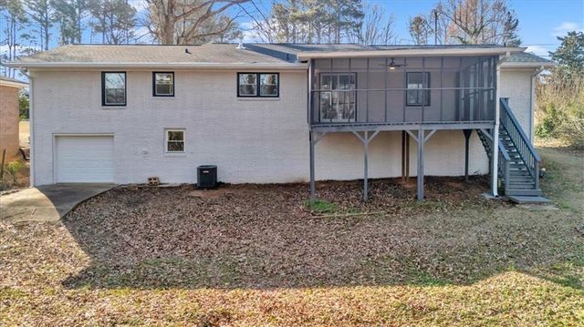 5666 Woodland Drive, Douglasville, GA 30135