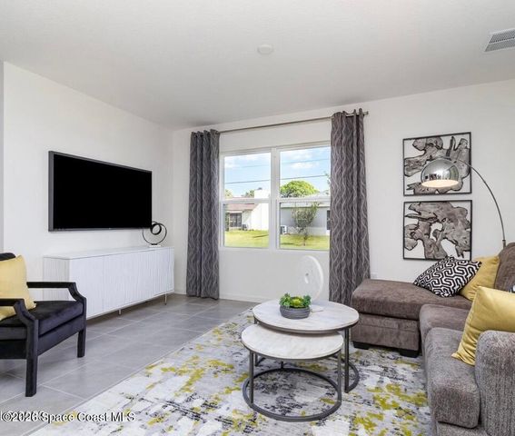 1306 NW Glendale Avenue NW, Palm Bay, FL 32907