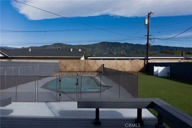 811 Bridwell, Glendora, CA 91741