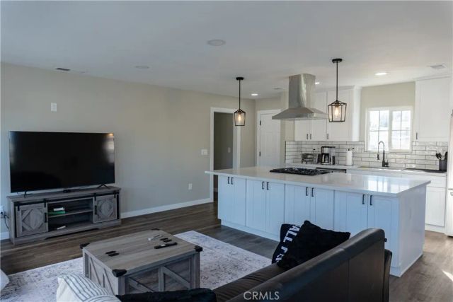 811 Bridwell, Glendora, CA 91741