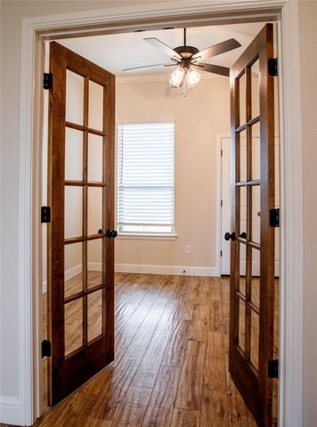 1045 Bermes Court, Brock, TX 76087