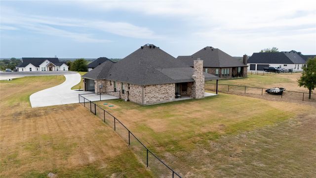1045 Bermes Court, Brock, TX 76087