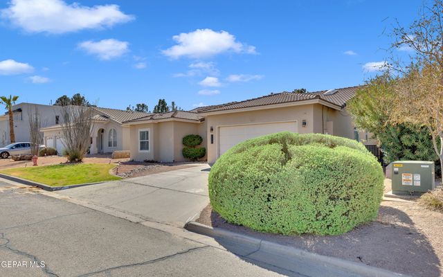 232 AVENIDA MIRADOR, Santa Teresa, NM 88008