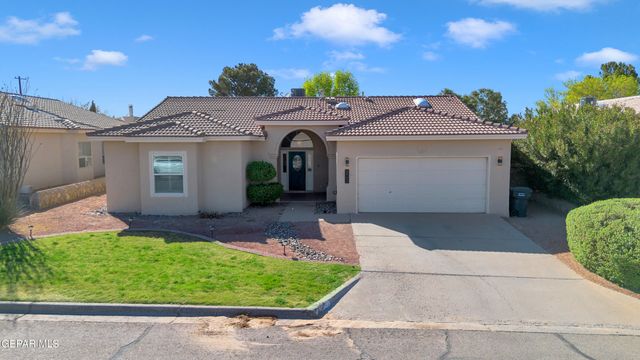 232 AVENIDA MIRADOR, Santa Teresa, NM 88008