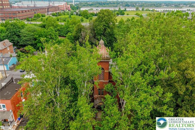 1521 East 6th Street, Bethlehem City, PA 18015