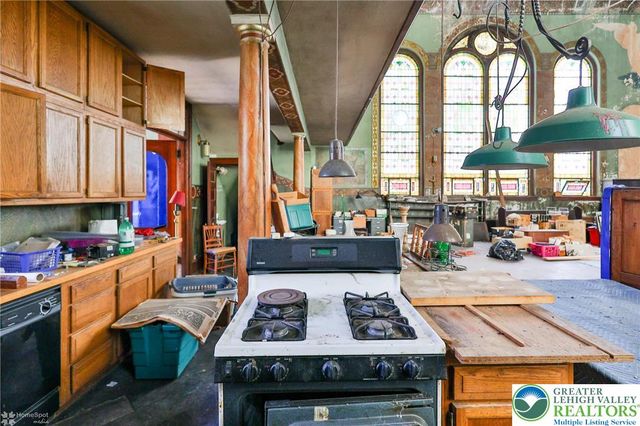 1521 East 6th Street, Bethlehem City, PA 18015