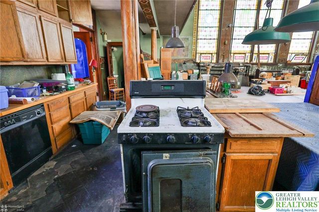 1521 East 6th Street, Bethlehem City, PA 18015