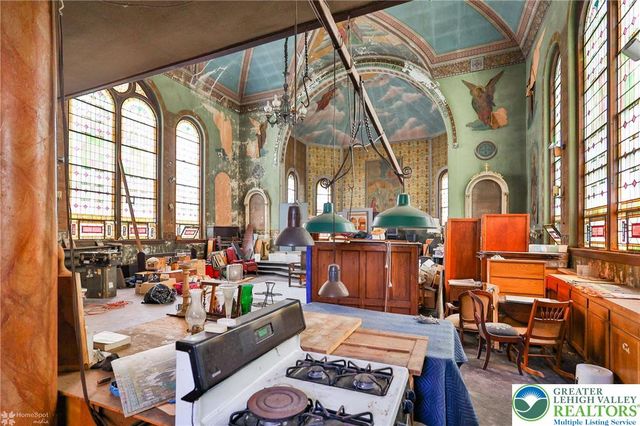 1521 East 6th Street, Bethlehem City, PA 18015