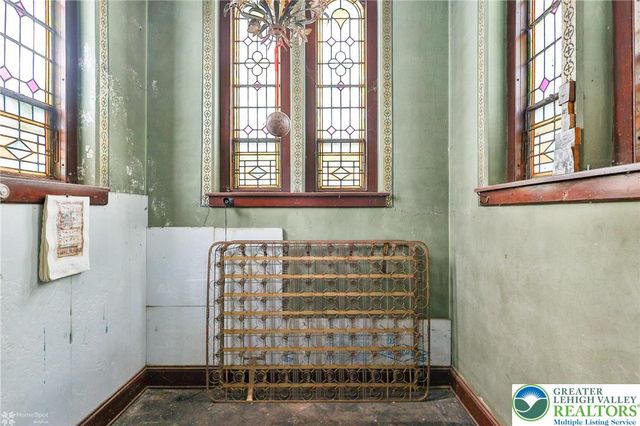 1521 East 6th Street, Bethlehem City, PA 18015